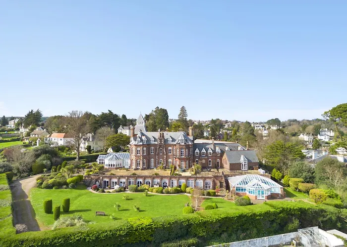 Manor House Apartment 16 - Coastal Torquay Haven