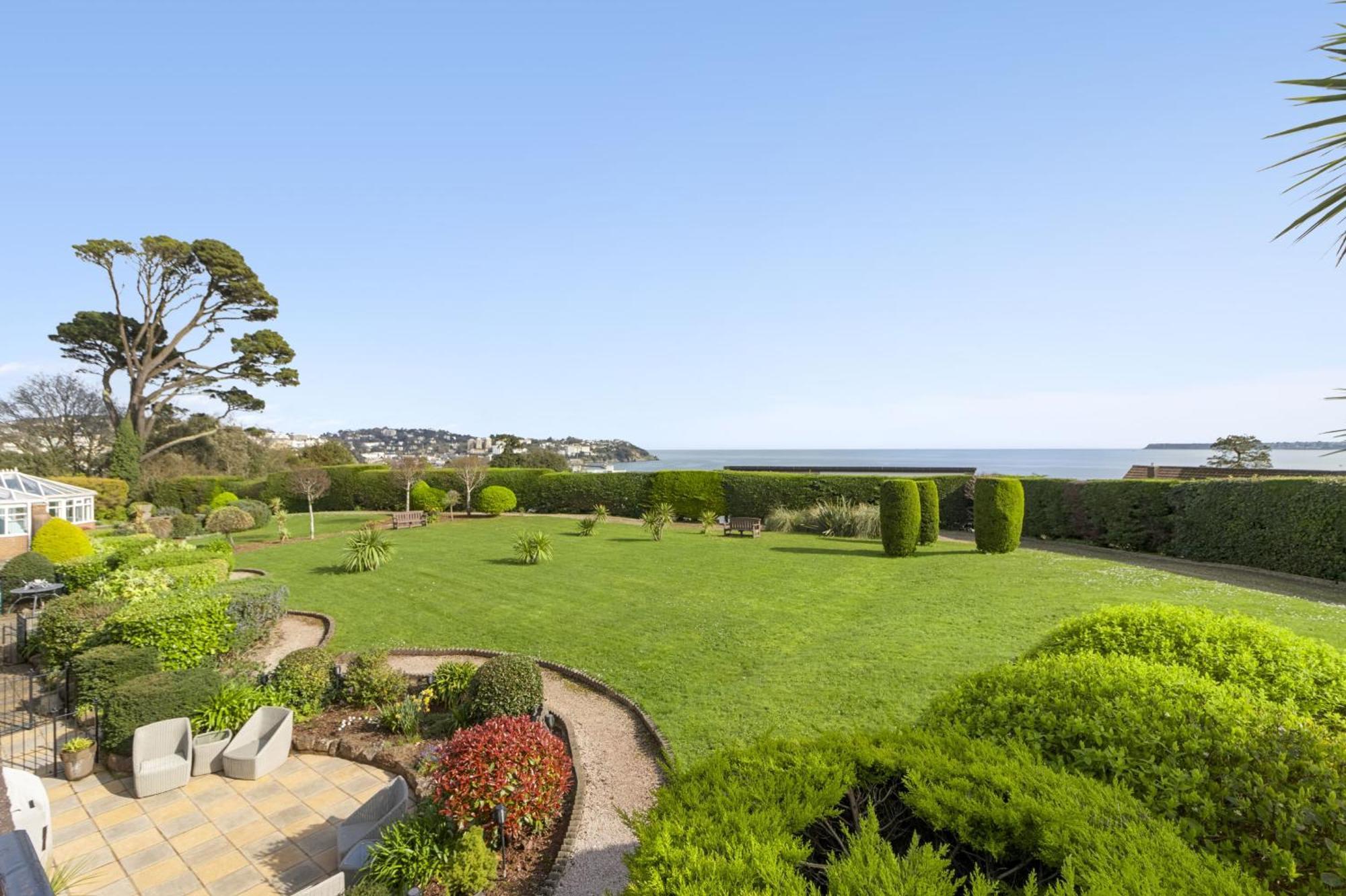 Manor House 16 - Coastal Haven * Torquay
